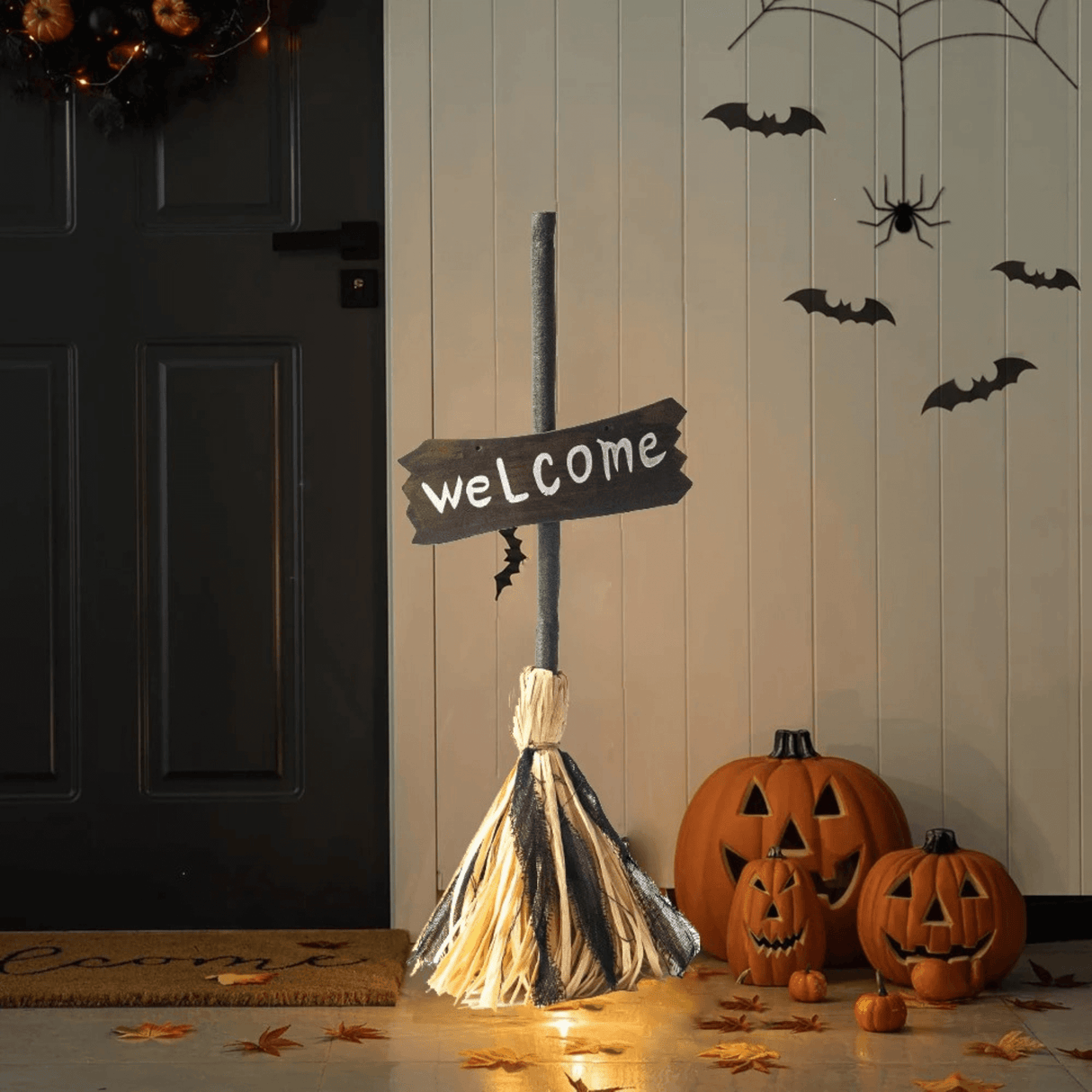 WitchGlide – Animoitu noitakoru Halloween-koriste äänellä ja LED-valolla