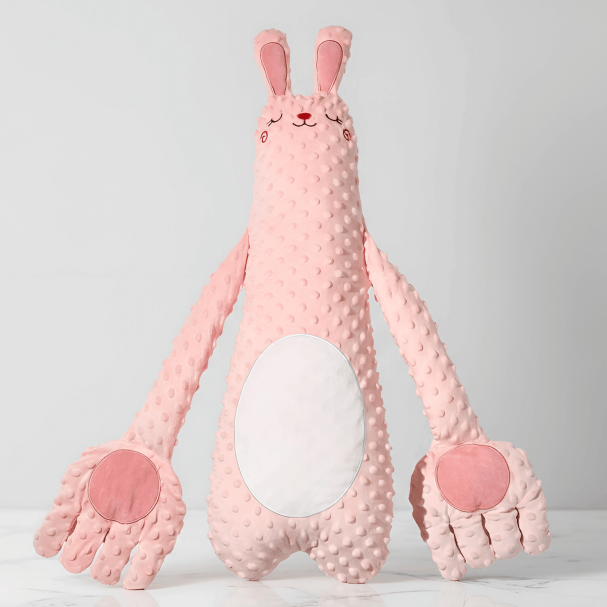 CuddleNest – Monitoiminen lasten unipukki, joka tarjoaa turvallisuuden tunteen, lämpöä, musiikkia ja heiluttavia sormia