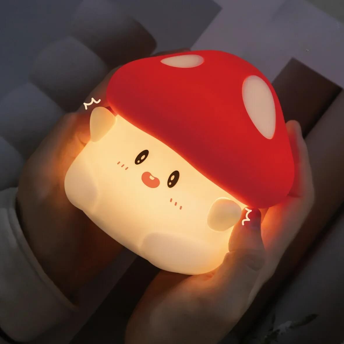 GlowShroom - Silikoni LED-yövalo | Pehmeä kurpitsa-, sieni- tai kummitusmuotoilu lastenhuoneisiin ja makuuhuoneisiin.