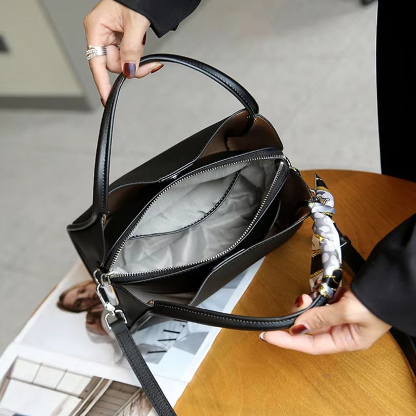 Seraphina - Tyylikäs Nahkalaukku Naisille, Jossa on Kaksinkertainen Kantotoiminto