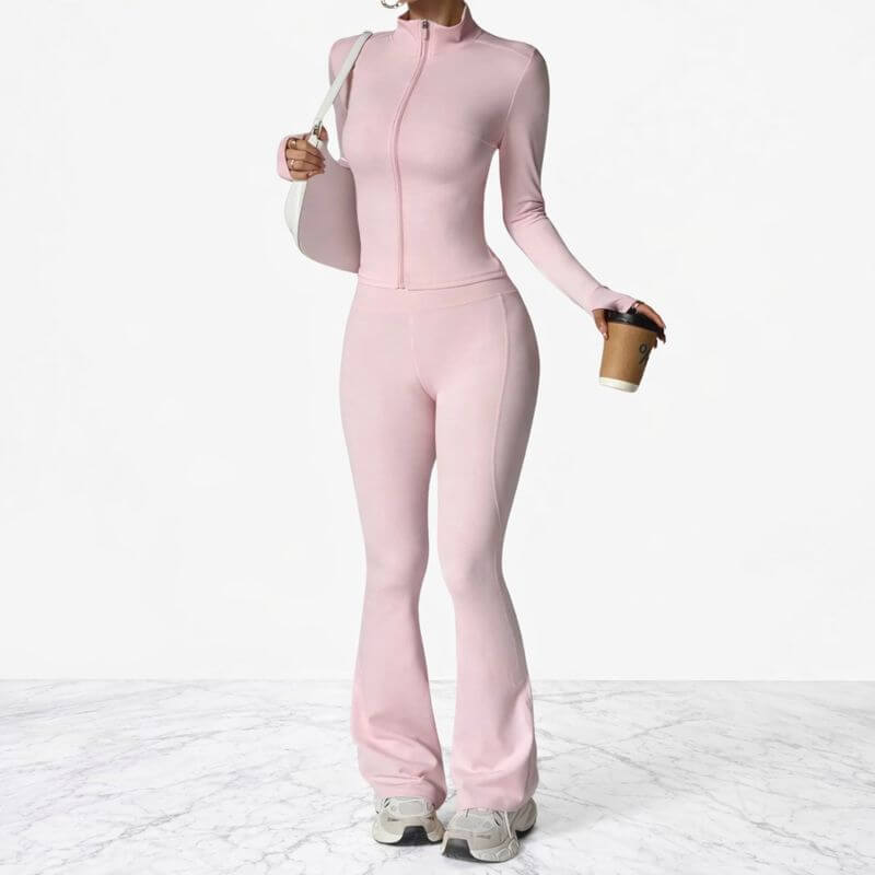 AeroFlare – Nopeasti kuivuva naisten treenisetti, jossa on kapea takki ja levenevät trikoot joogaan, treenaamiseen ja jokapäiväiseen käyttöön