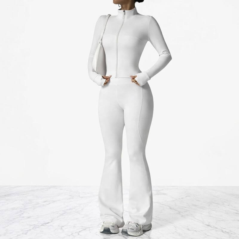 AeroFlare – Nopeasti kuivuva naisten treenisetti, jossa on kapea takki ja levenevät trikoot joogaan, treenaamiseen ja jokapäiväiseen käyttöön