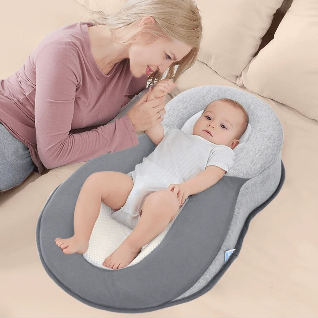 DrömNäste™ Baby Nest - Ultimaattinen Vauvapesä, Joka Antaa Tukea Pään Ympärille.