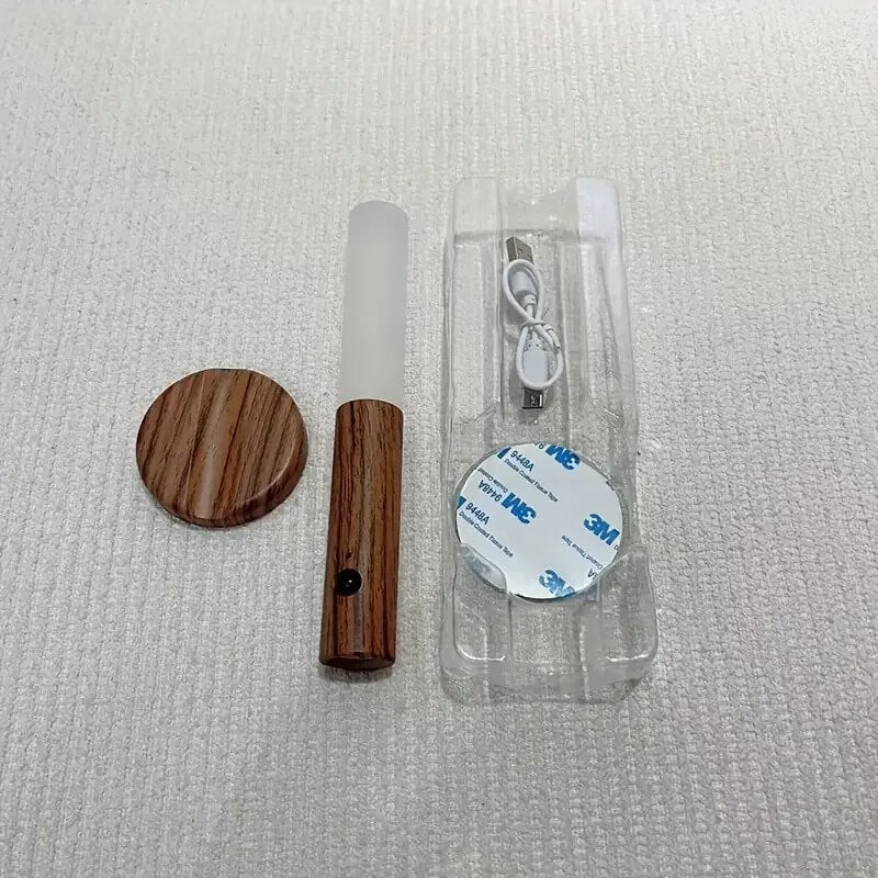 SensoRay - Langaton LED-yövalo liiketunnistimella | Tyylikäs puumuotoilu ja ladattava