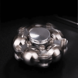 Metallinen Fidget Spinner – Stressiä lievittävä, ADHD:n ja ahdistuksen hoitoon tarkoitettu apuväline lapsille ja aikuisille