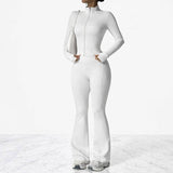 AeroFlare – Nopeasti kuivuva naisten treenisetti, jossa on kapea takki ja levenevät trikoot joogaan, treenaamiseen ja jokapäiväiseen käyttöön