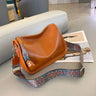 Luxury Leather Bag - Tilava ja tyylikäs käsilaukku aitoa nahkaa.